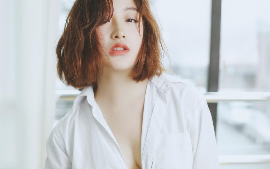 男人哪些動作會吸引女人，單身的男人要懂